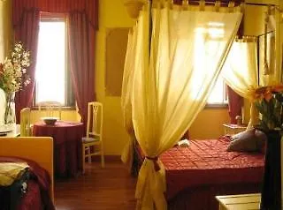Sweet Dream Trevi Oda ve Kahvaltı 4*